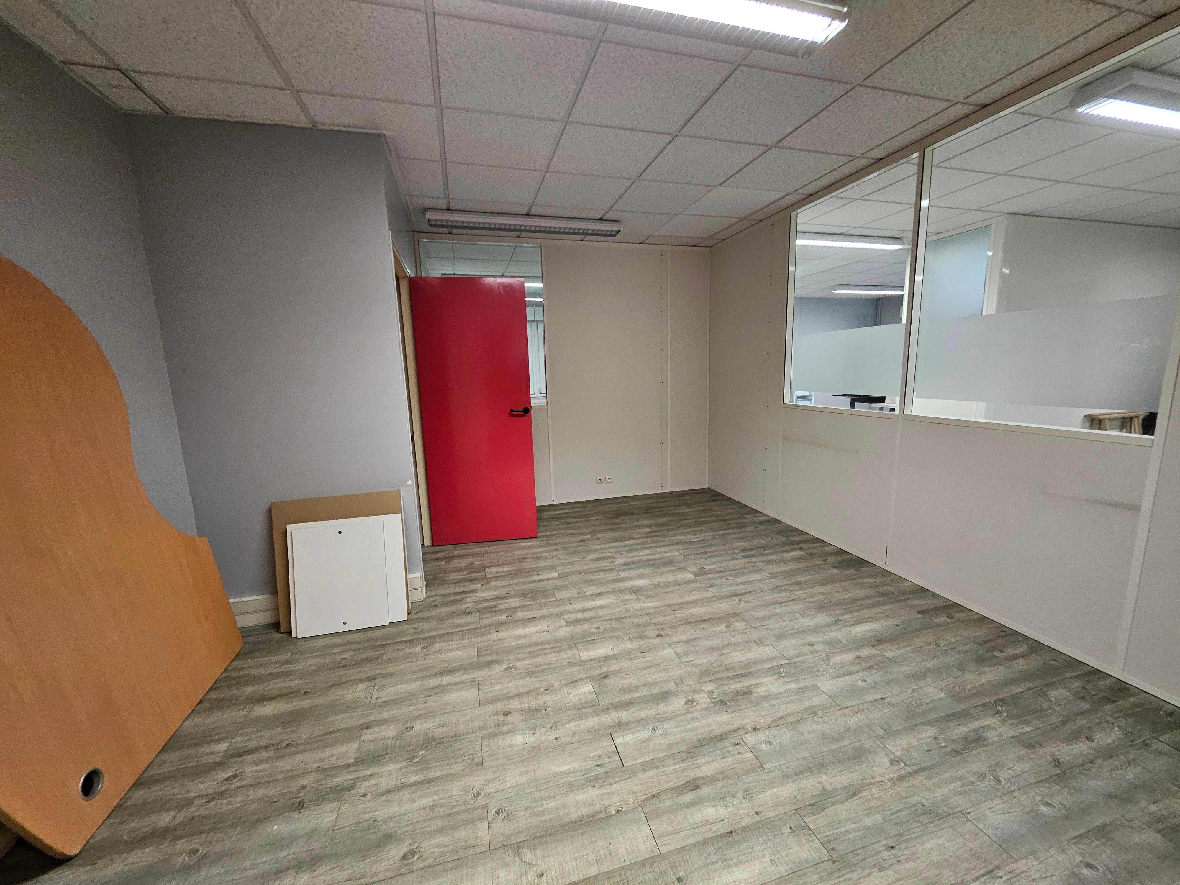 Bureaux à vendre - 92.0 m2 - 77 - Seine-et-Marne