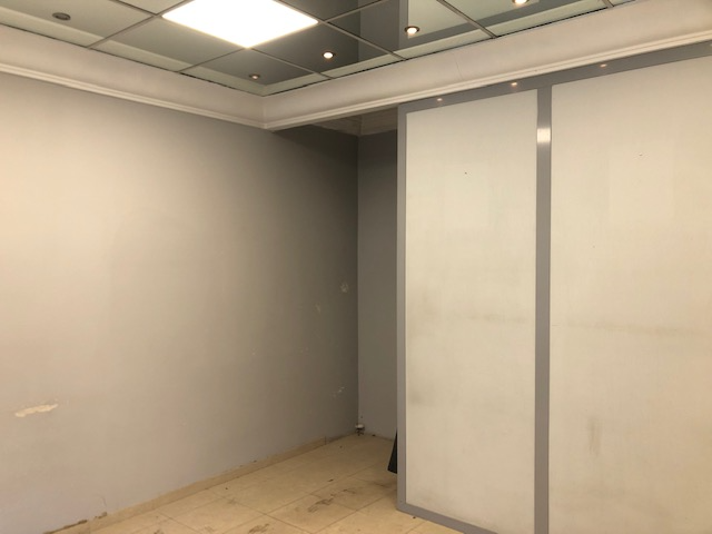 Local commercial à louer - 28.0 m2 - 06 - Alpes-Maritimes